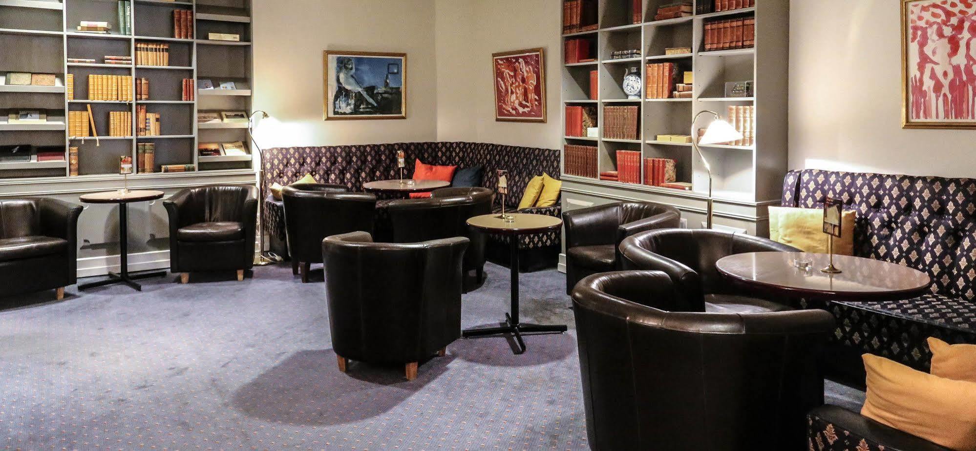 Hotel Kaernan เฮลซิงบอร์ก ภายนอก รูปภาพ